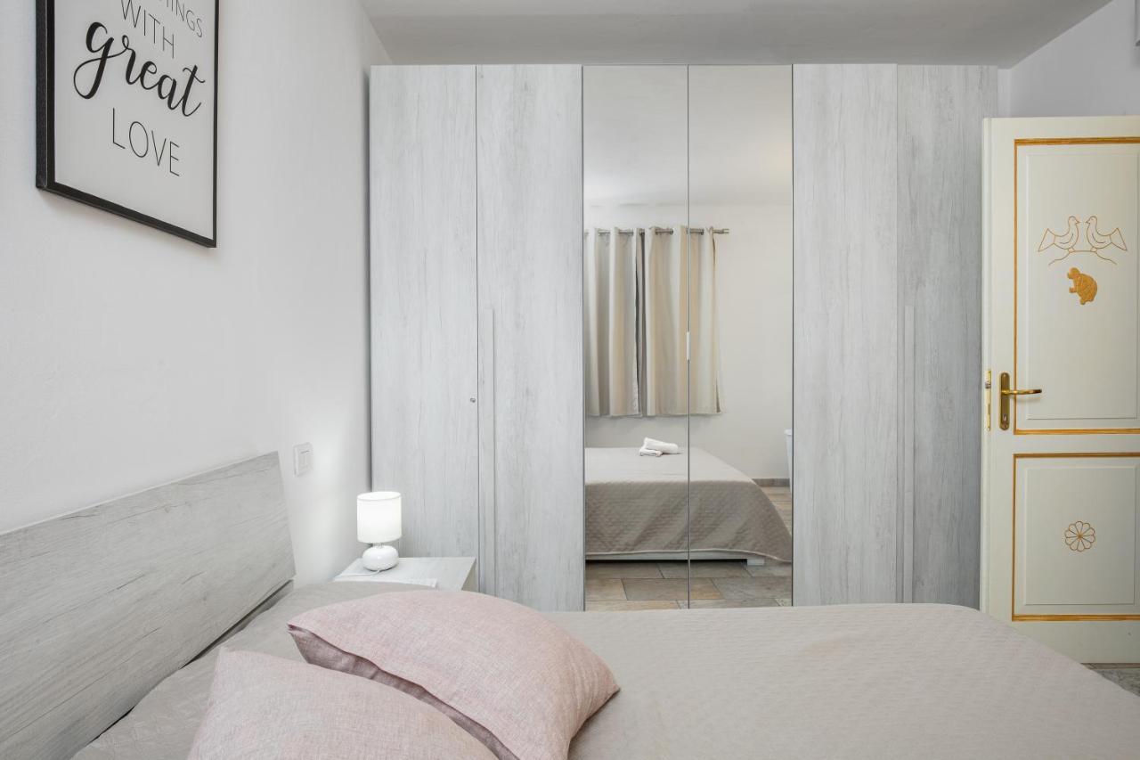 Casa Vacanze Lo Squalo Olbia Zewnętrze zdjęcie